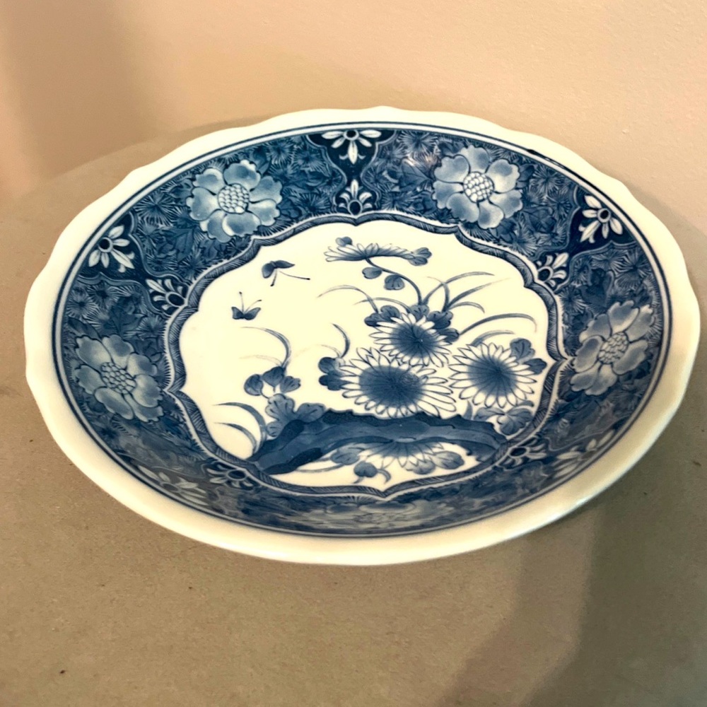 Vintage Japanese 8 inch Blue & White Floral Butterfly Scallop Edge Soup Bowl